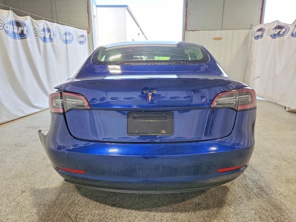2022 TESLA MODEL 3 — DIRR