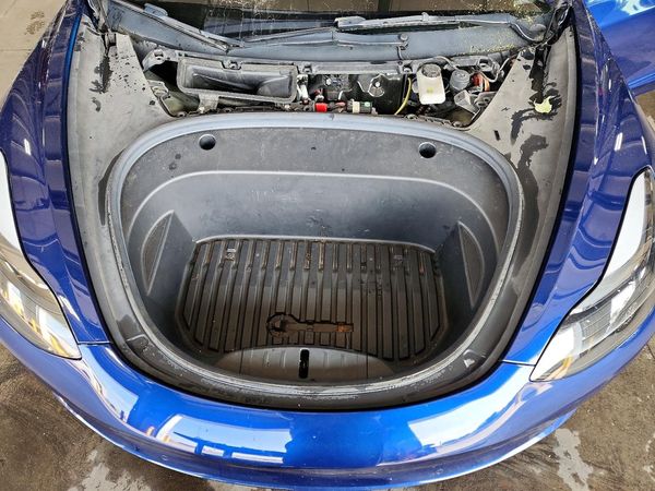 2022 TESLA MODEL 3 — Engine bay