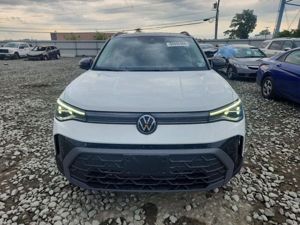 2025 VOLKSWAGEN TAOS