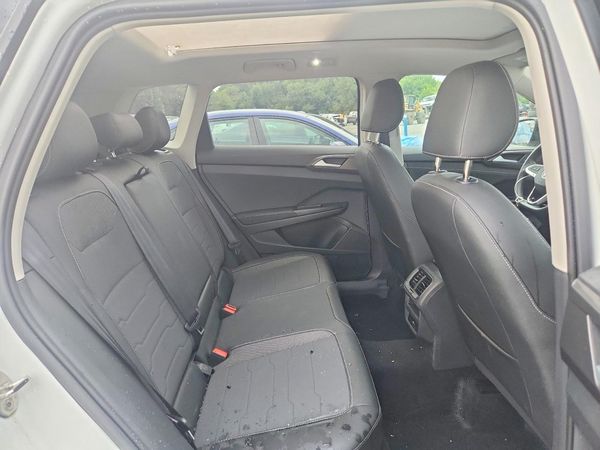 2025 VOLKSWAGEN TAOS