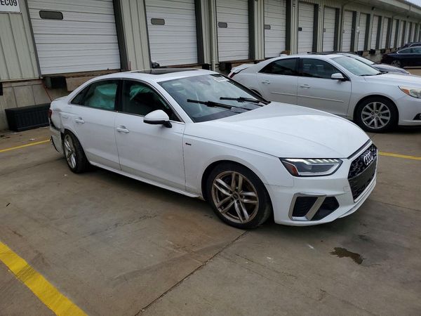 2022 AUDI A4 — Passenger 3/4