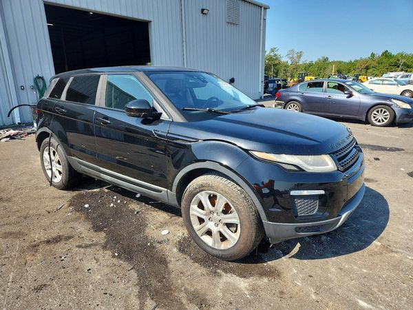 2019 LAND ROVER RANGEROVER SE/SE Premium — Passenger 3/4