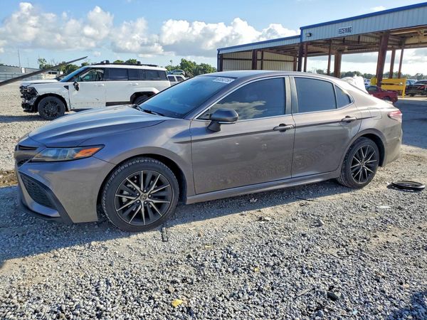2024 TOYOTA CAMRY