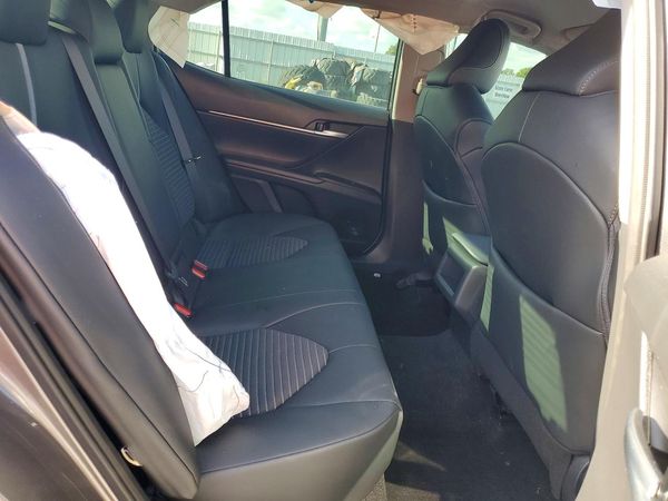 2024 TOYOTA CAMRY