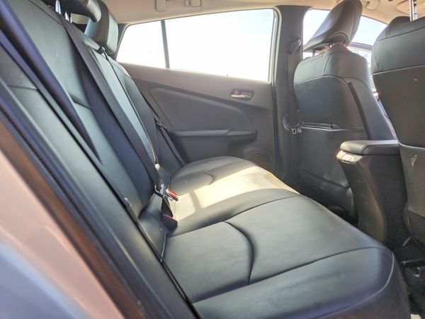 2022 TOYOTA PRIUS