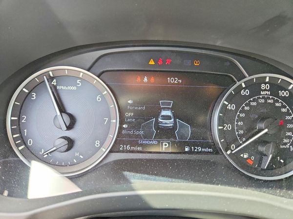 2025 INFINITI QX55 Luxe — Front 3/4