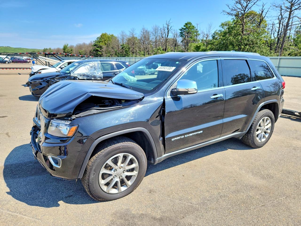 2014 JEEP CHEROKEE Limited — Front 3/4