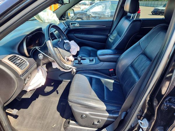2014 JEEP CHEROKEE Limited — DENT