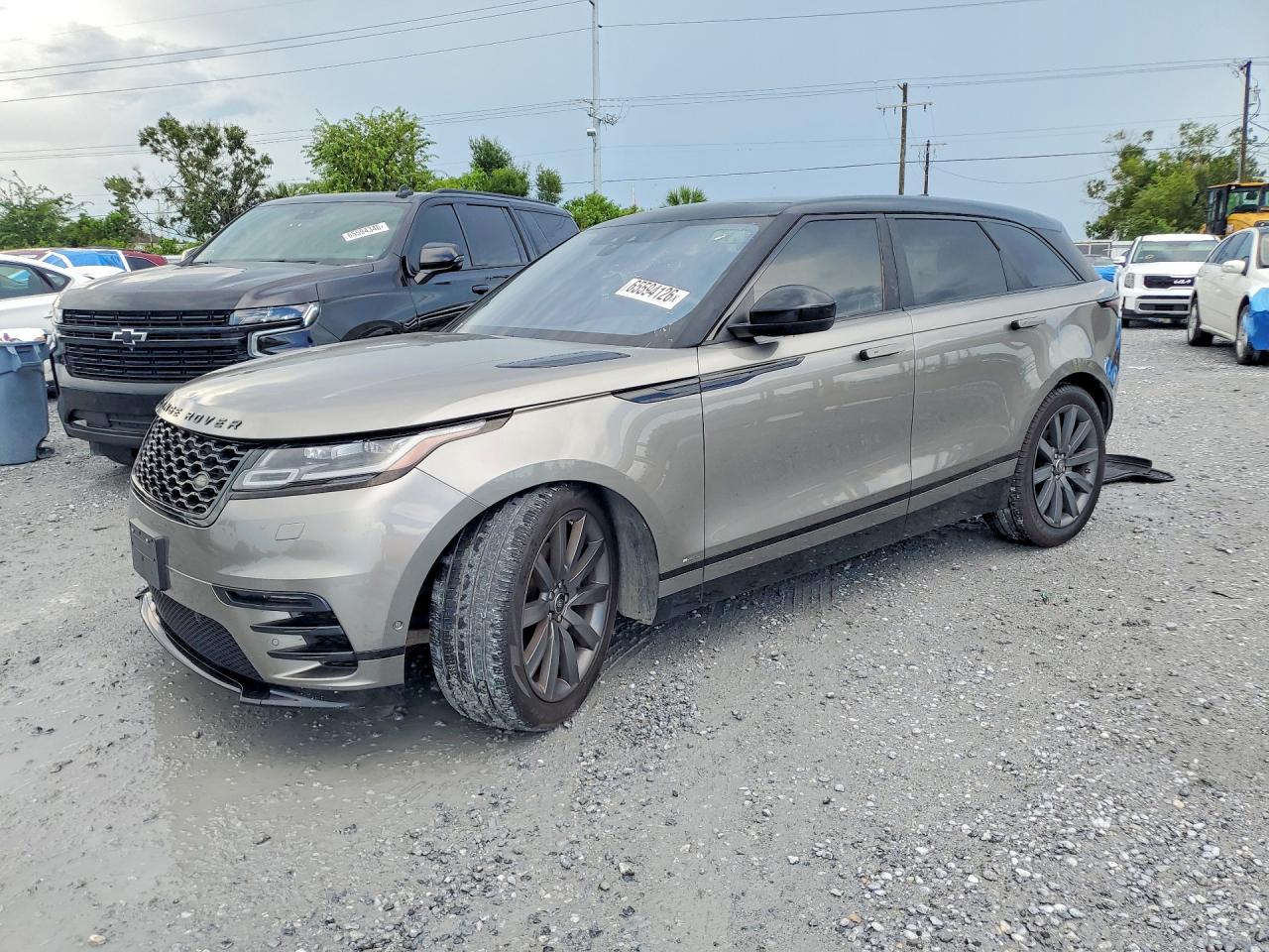 2018 LAND ROVER RANGE ROVER VELAR R-Dynamic SE