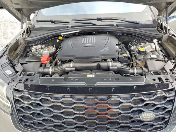 2018 LAND ROVER RANGE ROVER VELAR R-Dynamic SE