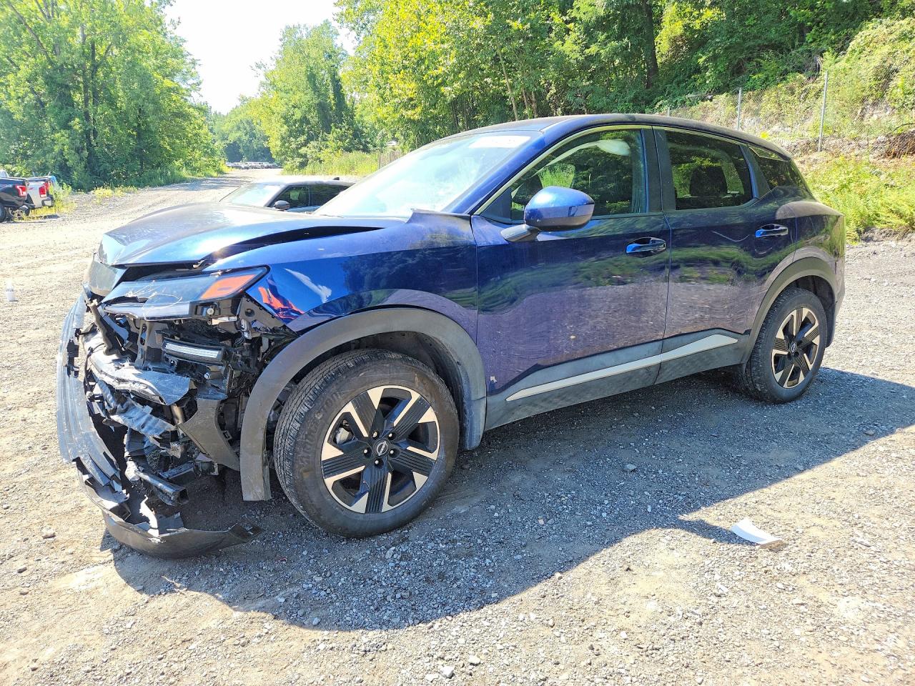 2025 NISSAN KICKS SV