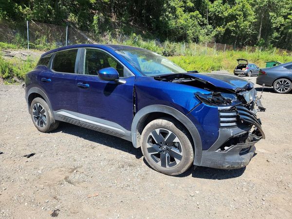 2025 NISSAN KICKS SV
