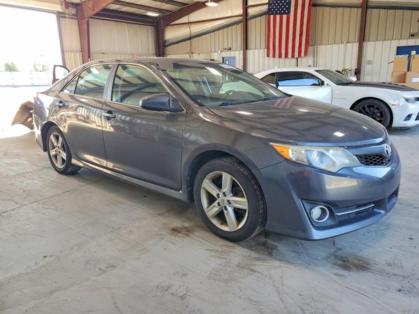 2012 TOYOTA CAMRY