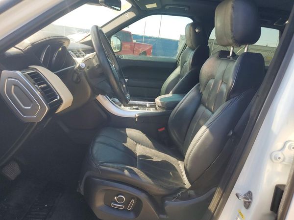 2016 LAND ROVER RANGEROVER HSE — DENT