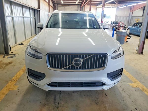 2020 VOLVO XC90