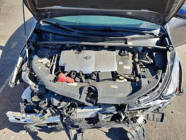 2021 TOYOTA PRIUS