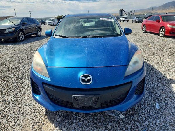2012 MAZDA 3 Touring/GS