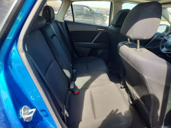 2012 MAZDA 3 Touring/GS