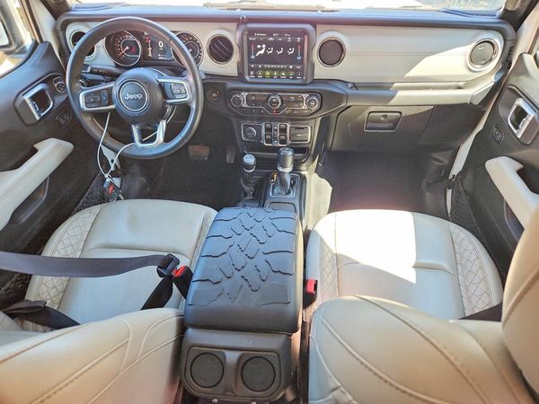2023 JEEP GLADIATOR