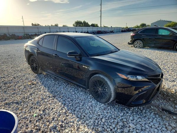 2022 TOYOTA CAMRY
