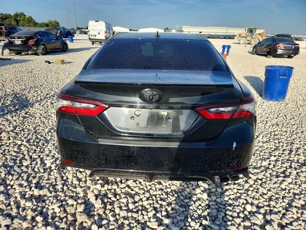 2022 TOYOTA CAMRY