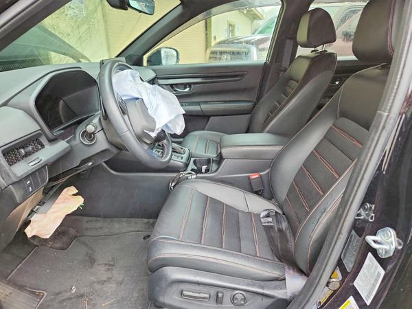 2025 HONDA CR-V
