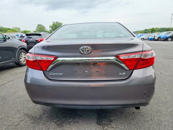 2015 TOYOTA CAMRY