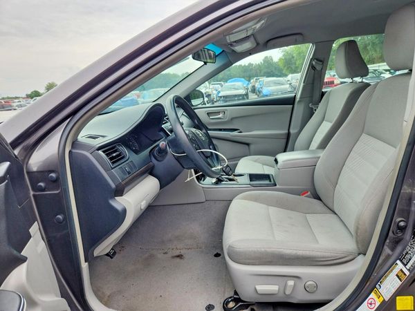 2015 TOYOTA CAMRY