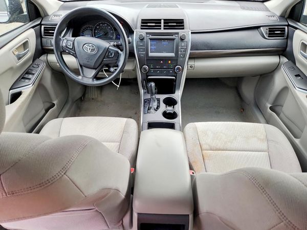 2015 TOYOTA CAMRY