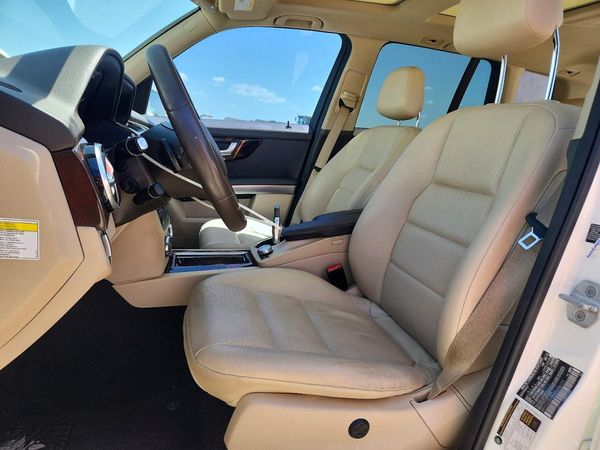 2014 MERCEDES-BENZ GLK GLK350 — DENT