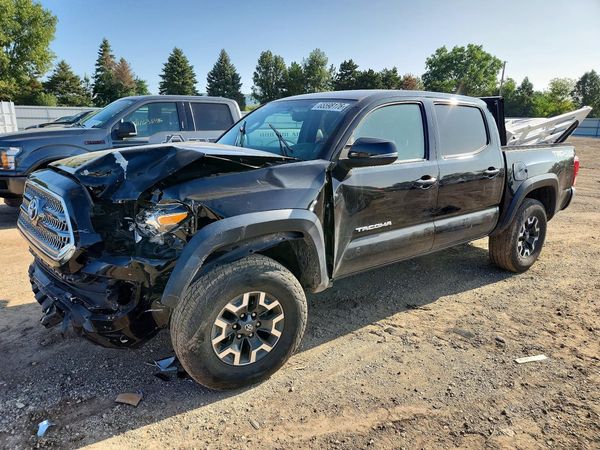 2017 TOYOTA TACOMA