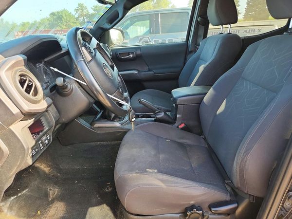 2017 TOYOTA TACOMA