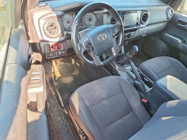 2017 TOYOTA TACOMA