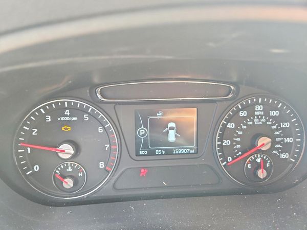 2016 KIA SORENTO L / LX