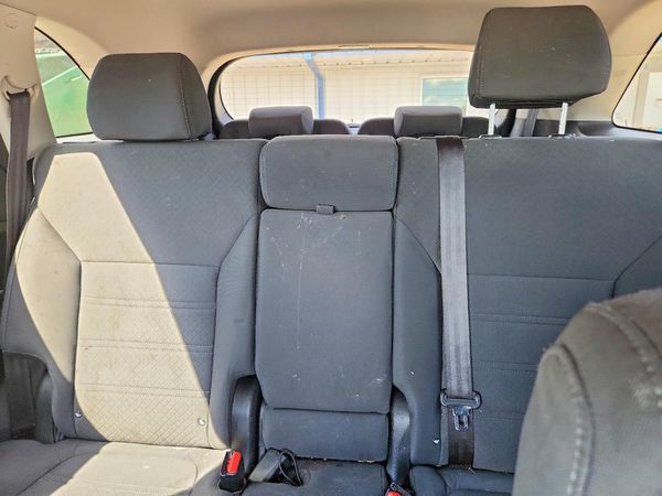 2016 KIA SORENTO L / LX