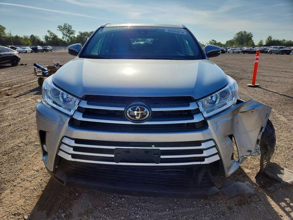 2019 TOYOTA HIGHLANDER