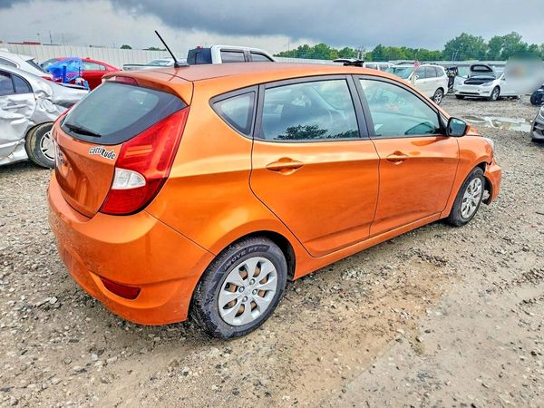 2017 HYUNDAI ACCENT SE Base