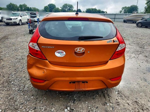 2017 HYUNDAI ACCENT SE Base