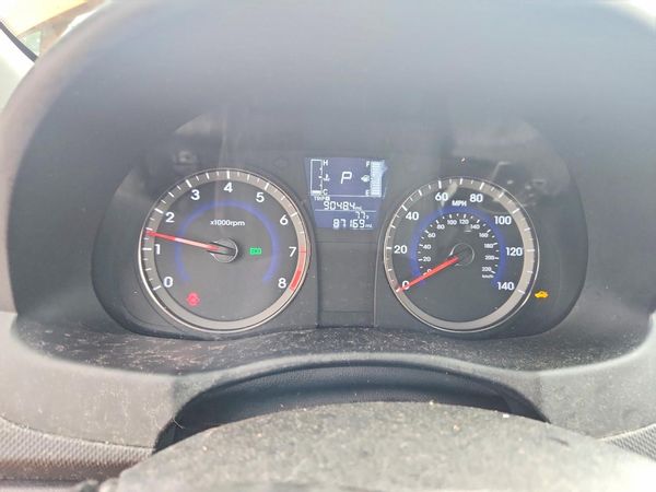 2017 HYUNDAI ACCENT SE Base