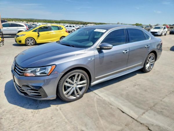 2017 VOLKSWAGEN PASSAT