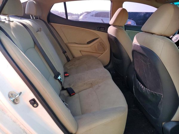 2014 KIA OPTIMA 2.4 LX STD/Conv