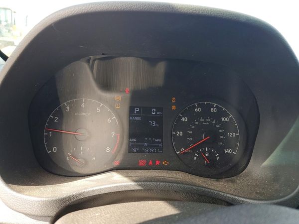 2019 HYUNDAI ACCENT SE and SEL