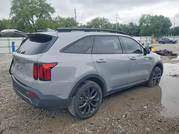 2023 KIA SORENTO