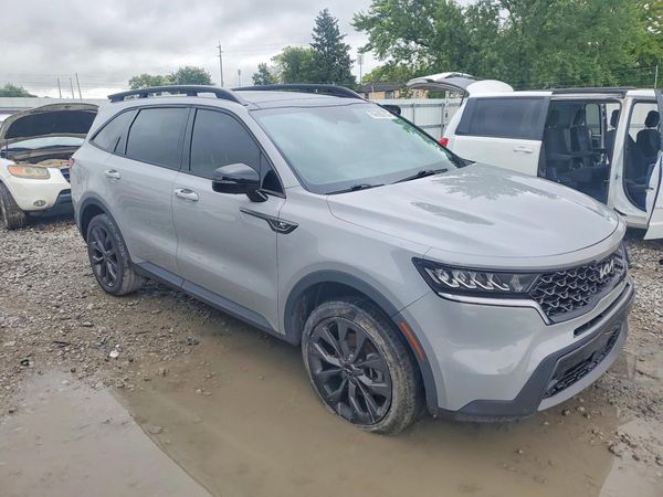 2023 KIA SORENTO