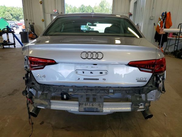 2017 AUDI A4 quattro Premium