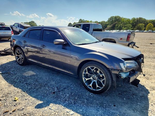 2017 CHRYSLER 300