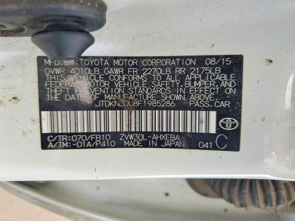 2015 TOYOTA PRIUS