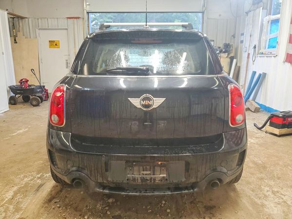 2014 MINI COOPER