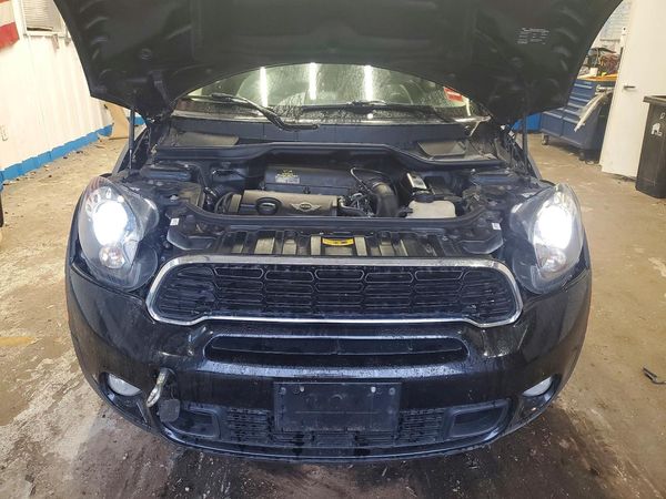 2014 MINI COOPER