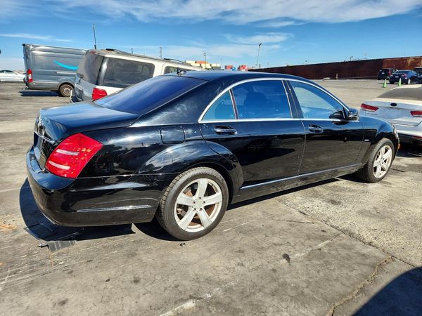 2012 MERCEDES-BENZ S S550